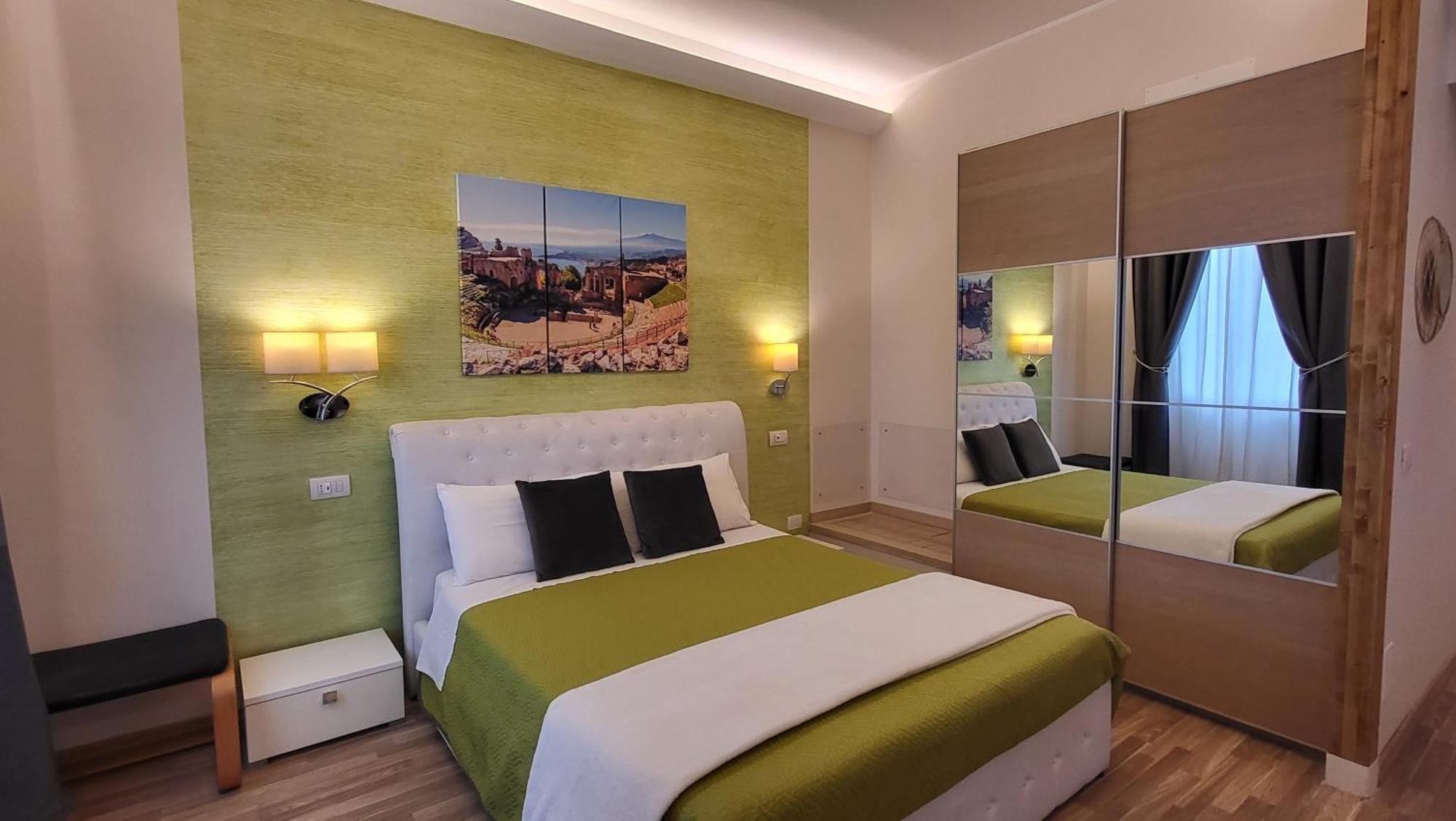 I Due Grifoni Studio Flat Taormina Exterior foto